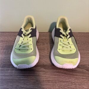 Boys Under Armour Sneakers